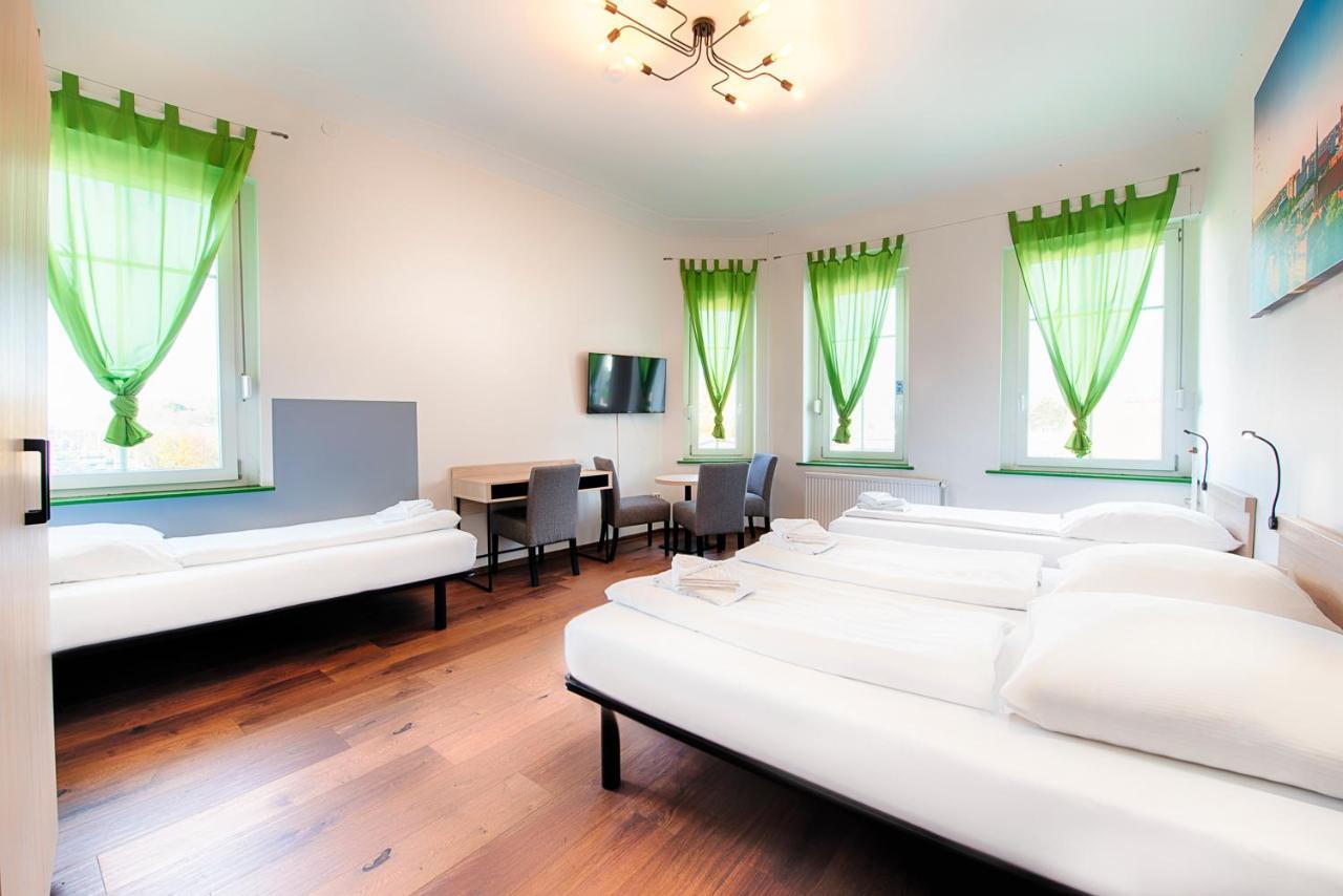 Hotel B1 Берлин Экстерьер фото
