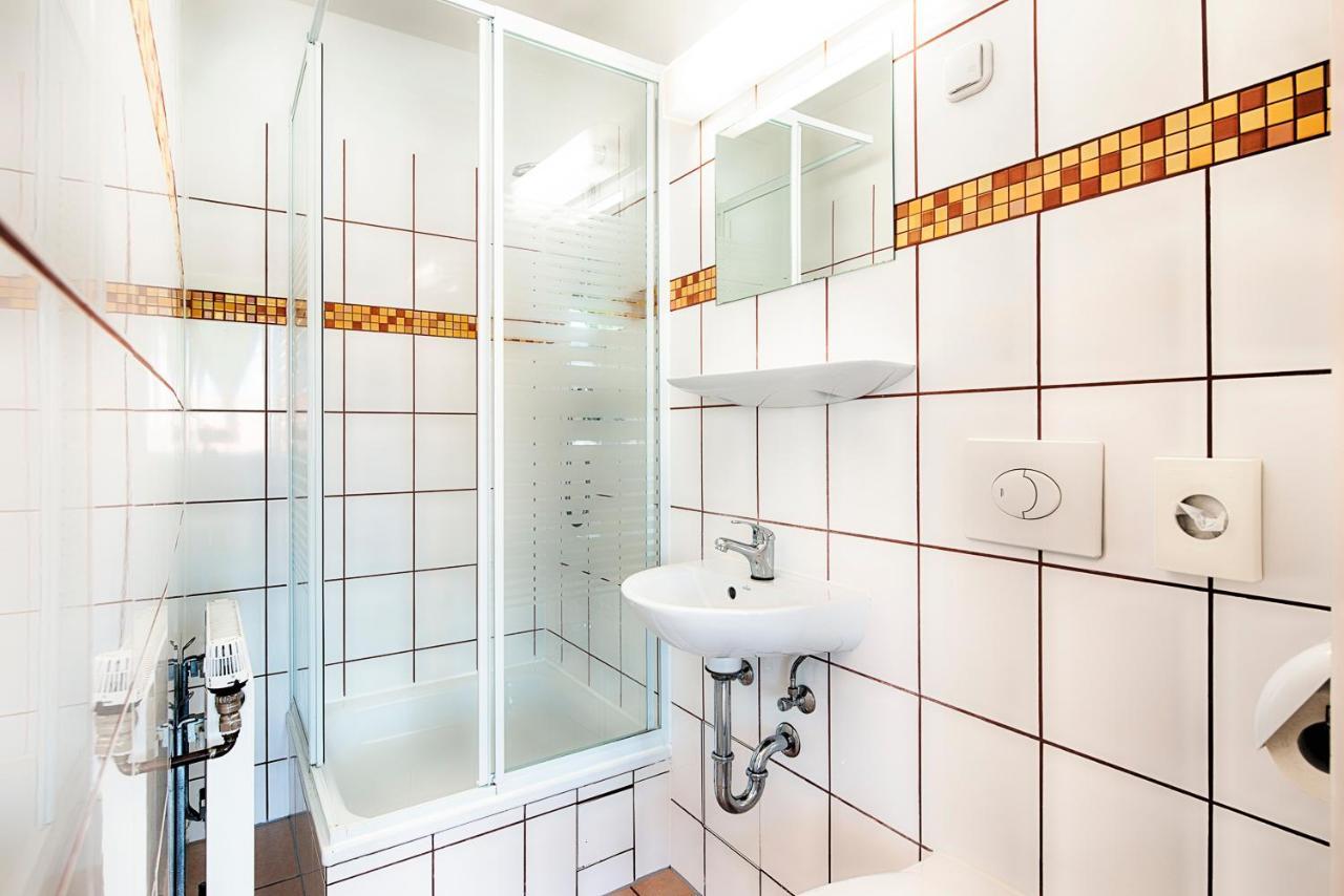 Hotel B1 Берлин Экстерьер фото