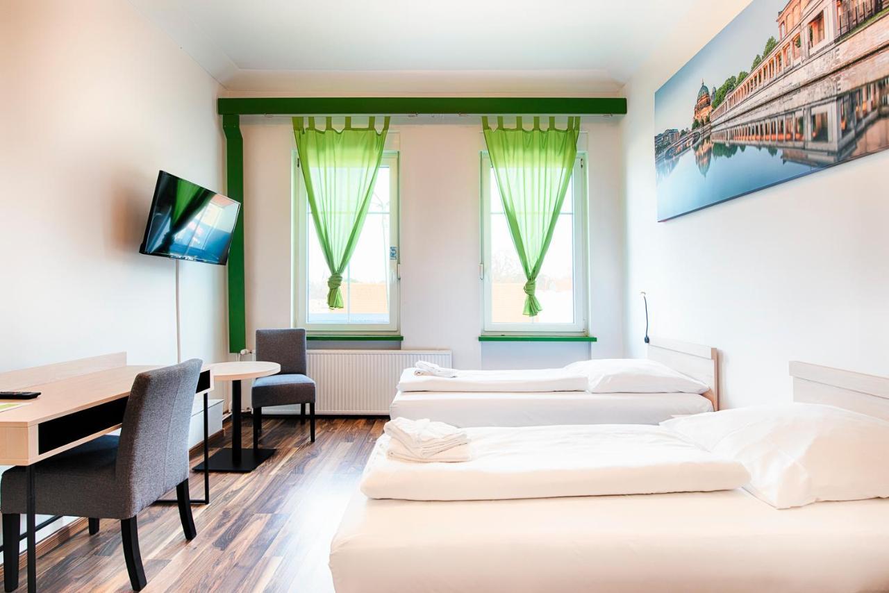 Hotel B1 Берлин Экстерьер фото